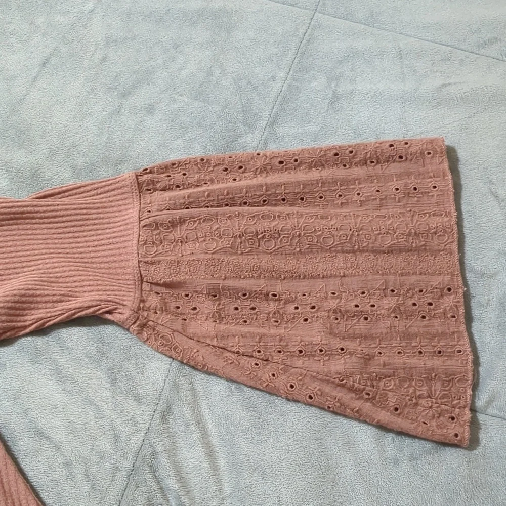 Free People Parisian Nights Pink Eyelet Bell Sleeve Waffle Knit Top size S - Picture 7 of 10